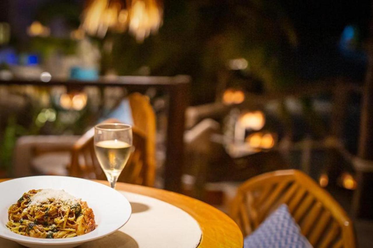 Coral Rocks Hotel & Restaurant Jambiani  Exterior photo