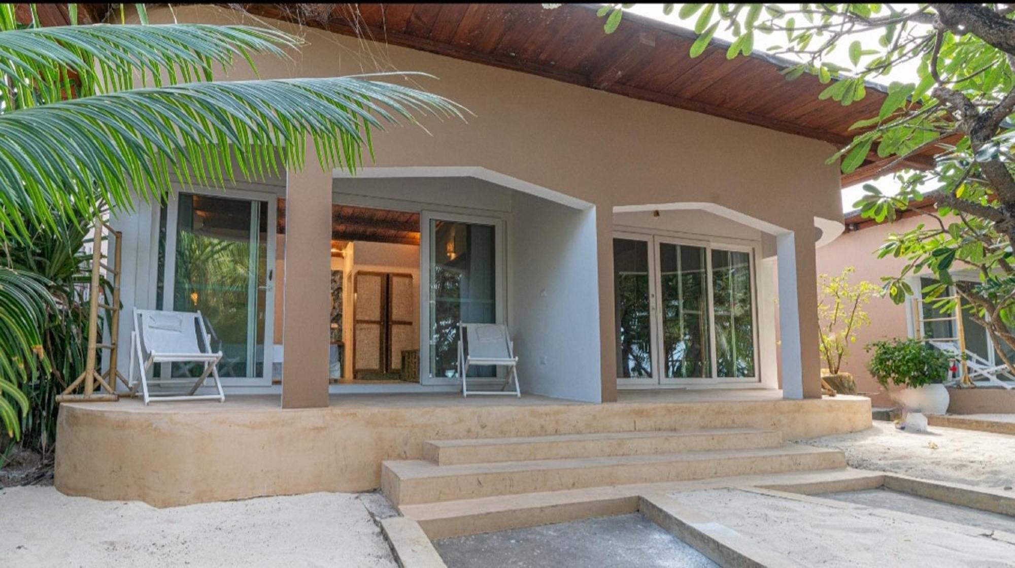 Coral Rocks Hotel & Restaurant Jambiani  Exterior photo